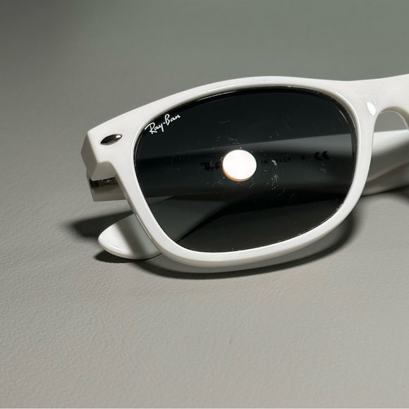 RayBan RB 2132 NEW WAYFARER White Sunglasses - Picture 6 of 7